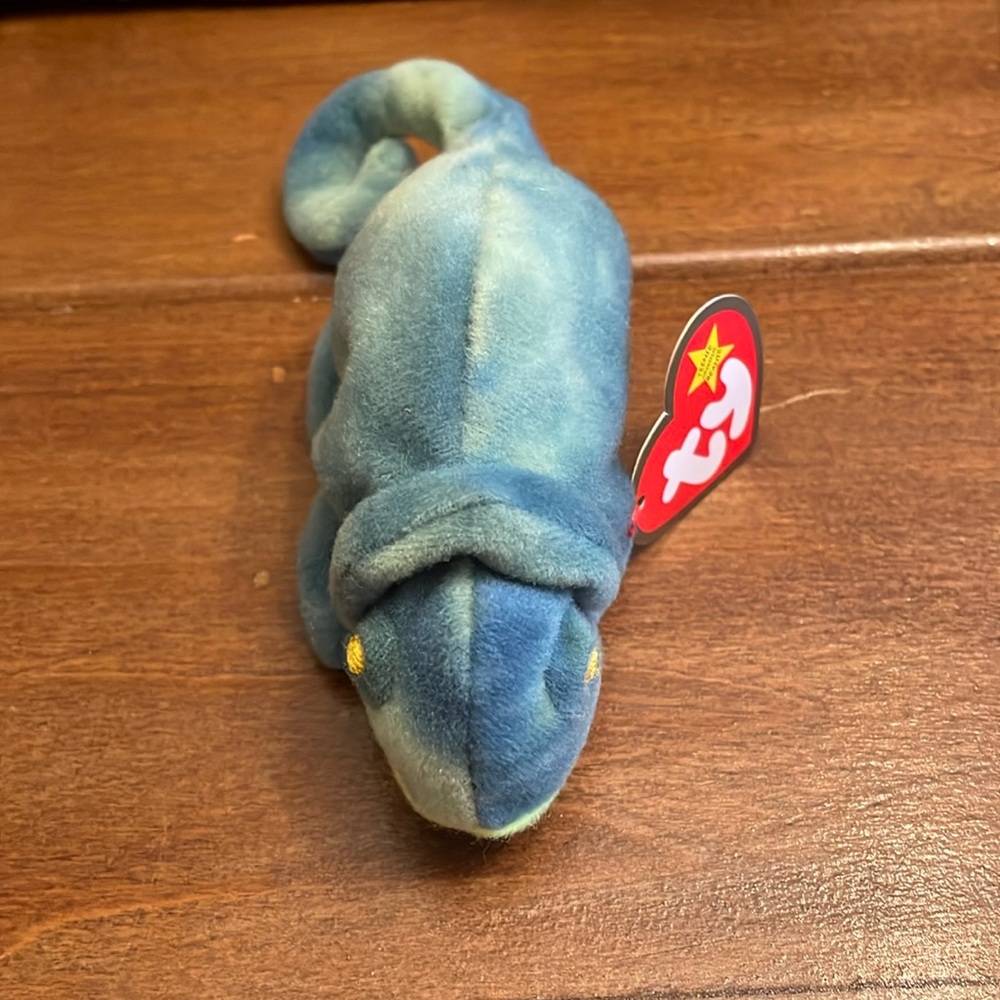 TY “Iggy the Iguana” Teenie Beanie Baby